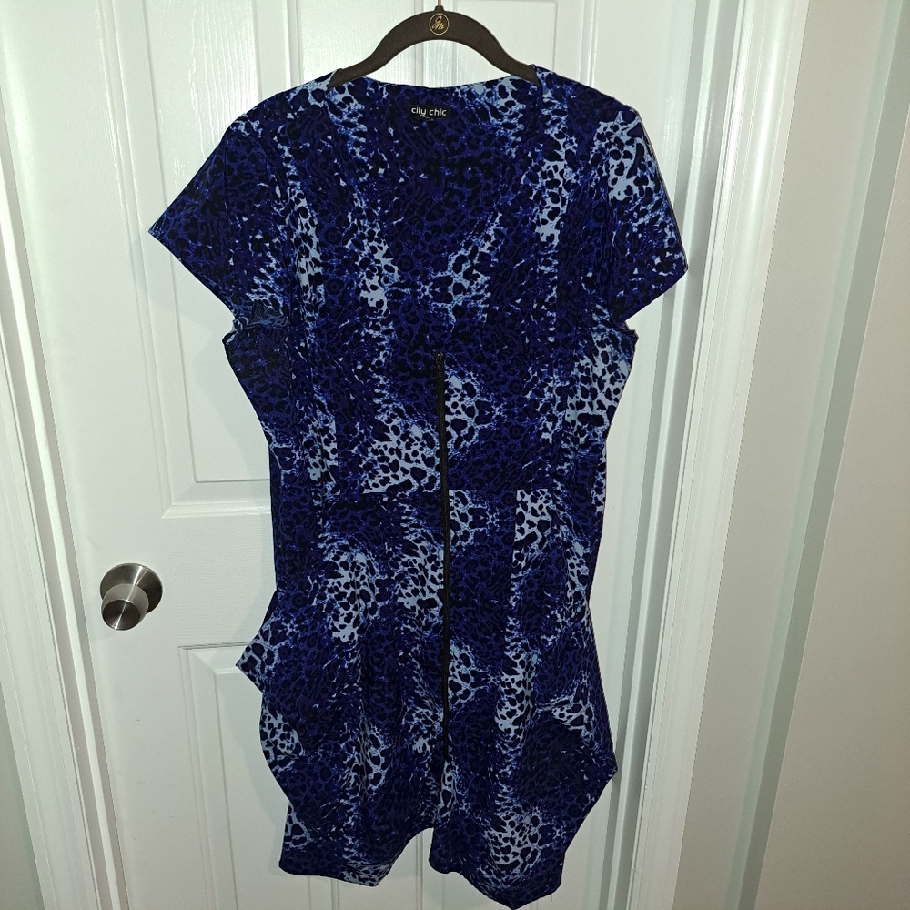 City Chic Animal Print Blue Tunic Zipper Dress 18 M